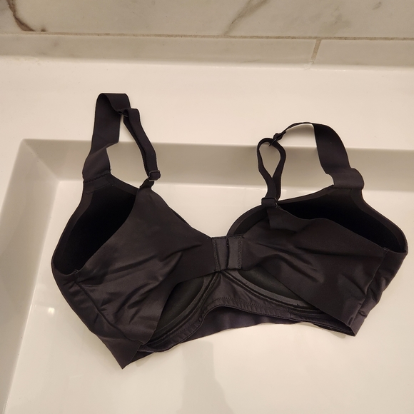 True and Co Women's True Body Push Up Wirefree T-Shirt Bra - Picture 4 of 7